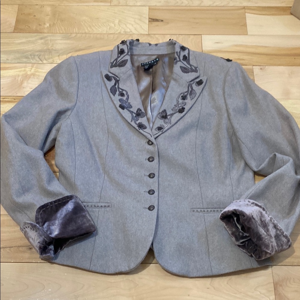 Gorgeous Spanner Wool Blend Embroidered Blazer